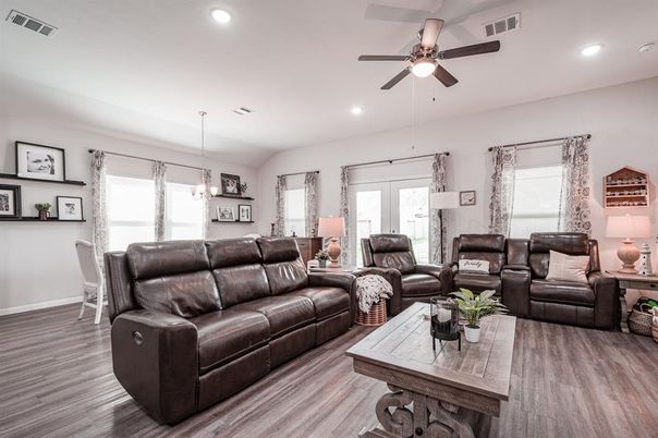 Dining room, Interior, Living room, Pendant Lights, Recessed Lighting, Wood Texture Flooring