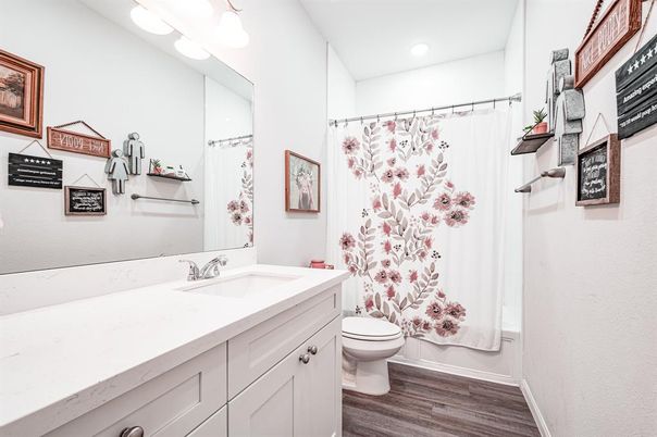 Bathroom, Interior, Recessed Lighting, Wood Texture Flooring