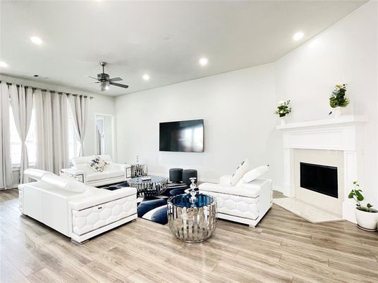 Fireplace, Interior, Living room, Recessed Lighting, Wood Texture Flooring
