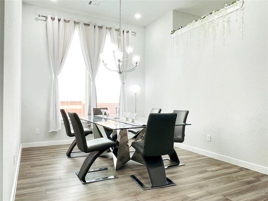 Chandelier, Dining room, Interior, Pendant Lights, Recessed Lighting, Wood Texture Flooring