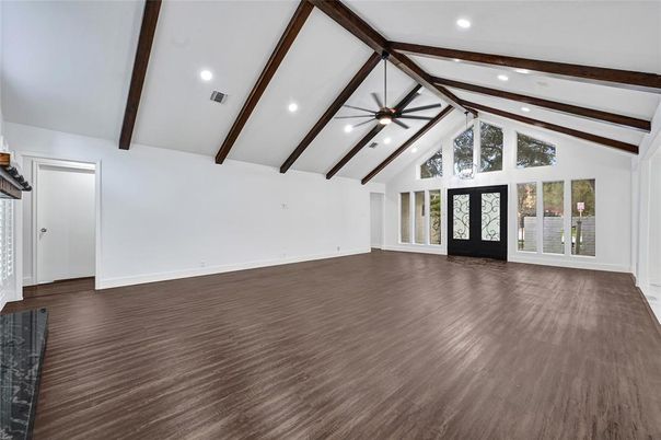 Empty room, Interior, Recessed Lighting, Wooden Beams, Wood Texture Flooring