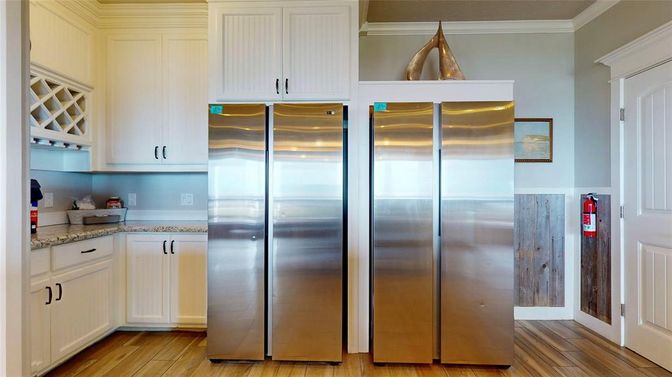 Interior, Kitchen, Stainless Steel Appliances, Wood Texture Flooring