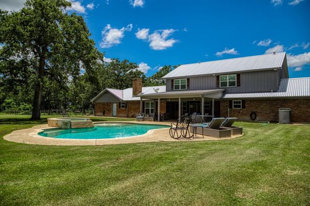 Backyard, Exterior, Pool