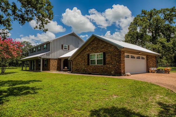 Attached, Exterior, Facade, Brick Facade, Brick Traditional