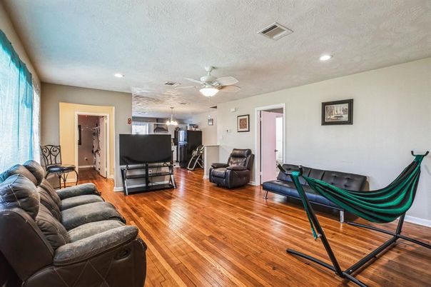 Home Theatre Room, Interior, Living room, Recessed Lighting, Wood Texture Flooring