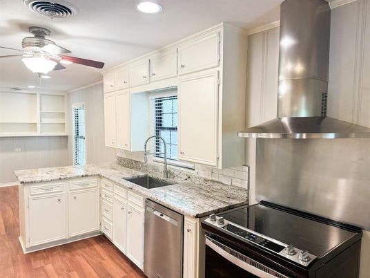 Interior, Kitchen, Recessed Lighting, Stainless Steel Appliances, Wood Texture Flooring