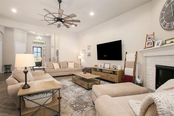 Fireplace, Interior, Living room, Pendant Lights, Recessed Lighting, Wood Texture Flooring