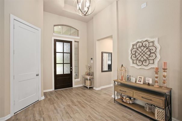 Interior, Pendant Lights, Wood Texture Flooring