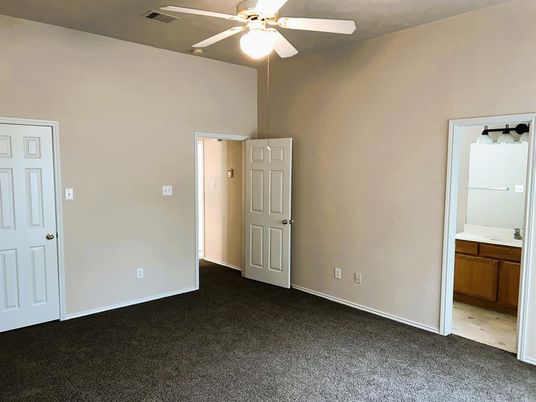 Bathroom, Empty room, Interior