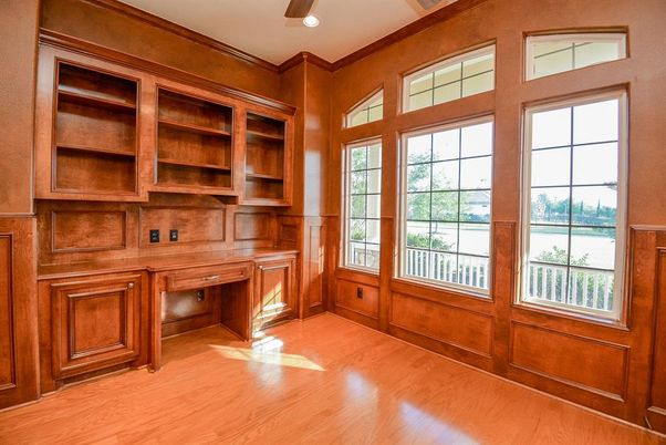 Interior, Recessed Lighting, Wood Texture Flooring, Wooden Walls