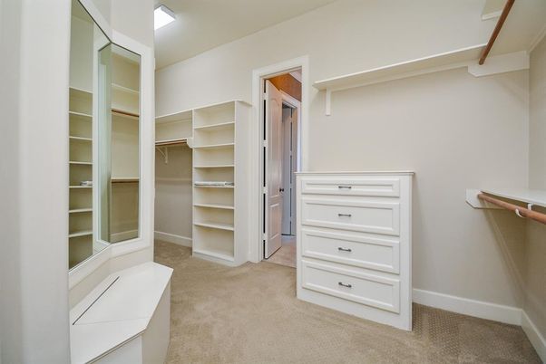 Interior, Walk-in Closets