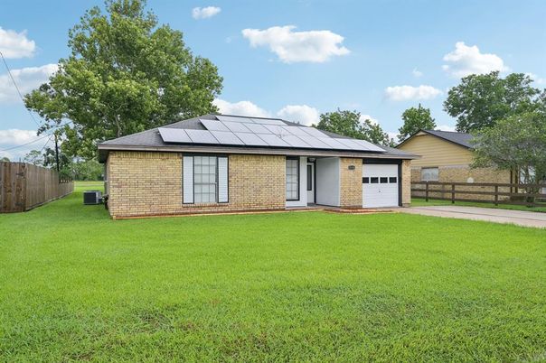 Backyard, Exterior, Solar Panels