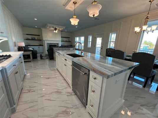 Fireplace, Interior, Kitchen, Marble, Pendant Lights, Recessed Lighting