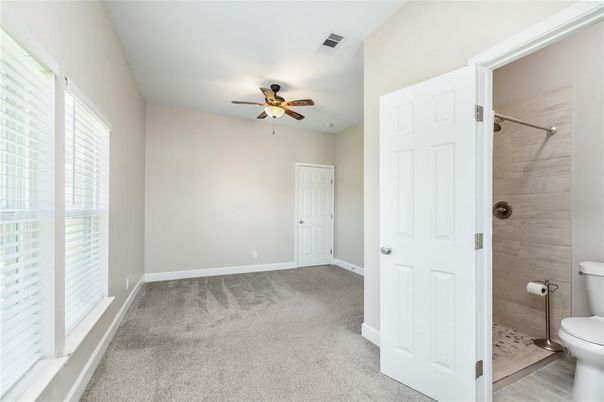 Bathroom, Empty room, Interior