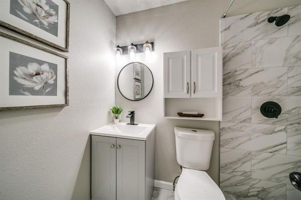 Bathroom, Interior, Marble Walls