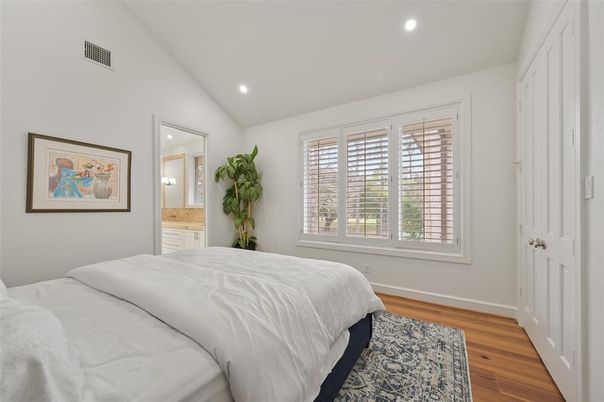 Bedroom, Interior, Recessed Lighting, Wood Texture Flooring