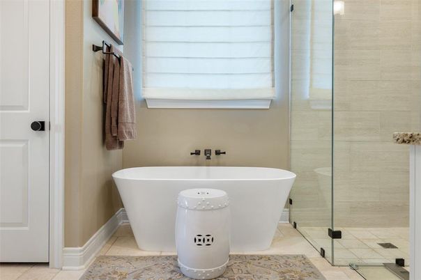 Bathroom, Free Standing Baths, Glass Shower, Interior