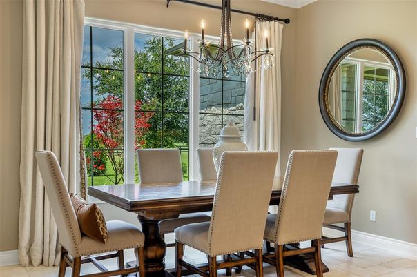 Chandelier, Dining room, Interior