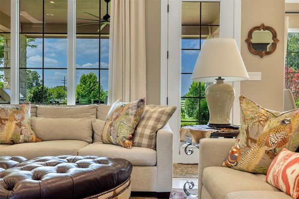 Interior, Living room, Water