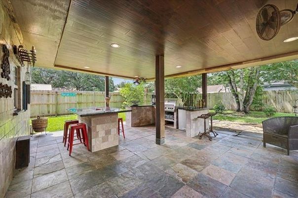 Backyard, Exterior