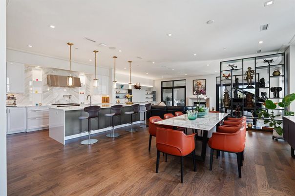 Dining room, Interior, Kitchen, Pendant Lights, Recessed Lighting, Wood Texture Flooring