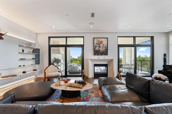Fireplace, Interior, Living room, Recessed Lighting