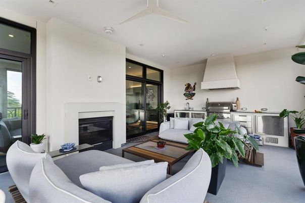 Fireplace, Interior, Living room, Recessed Lighting