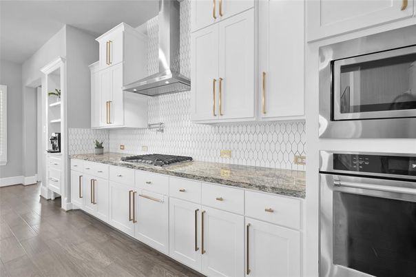 Interior, Kitchen, Stainless Steel Appliances, Wood Texture Flooring