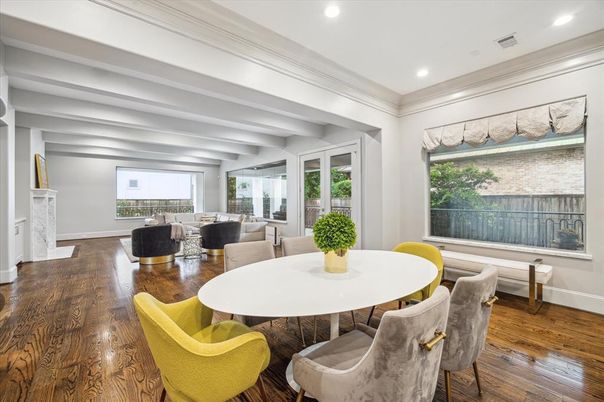 Dining room, Interior, Living room, Recessed Lighting, Wood Texture Flooring