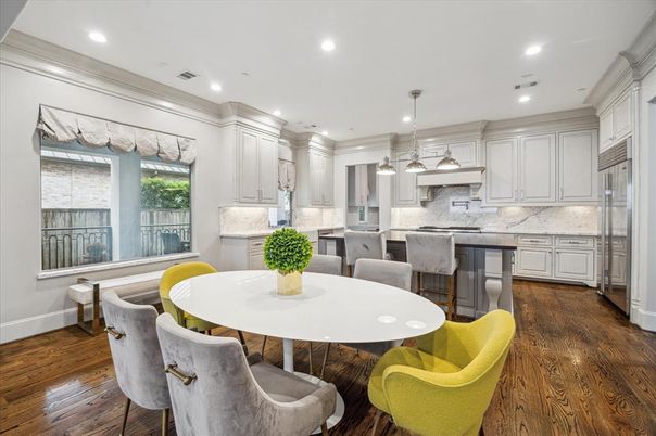 Dining room, Interior, Kitchen, Pendant Lights, Recessed Lighting, Stainless Steel Appliances, Wood Texture Flooring