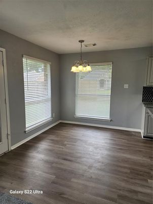 Chandelier, Empty room, Interior, Wood Texture Flooring