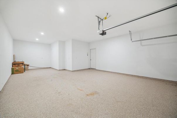 Garage, Interior, Recessed Lighting
