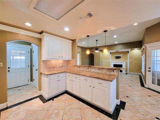 Interior, Kitchen, Pendant Lights, Recessed Lighting