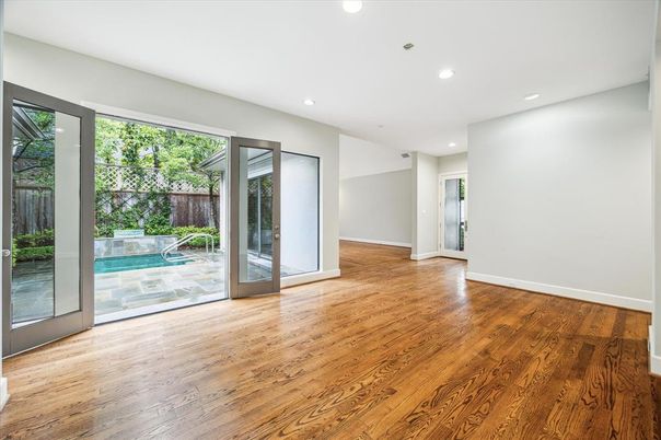 Empty room, Interior, Recessed Lighting, Wood Texture Flooring