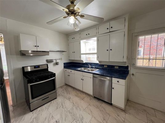 Interior, Kitchen, Marble, Stainless Steel Appliances