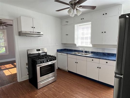 Interior, Kitchen, Stainless Steel Appliances, Wood Texture Flooring