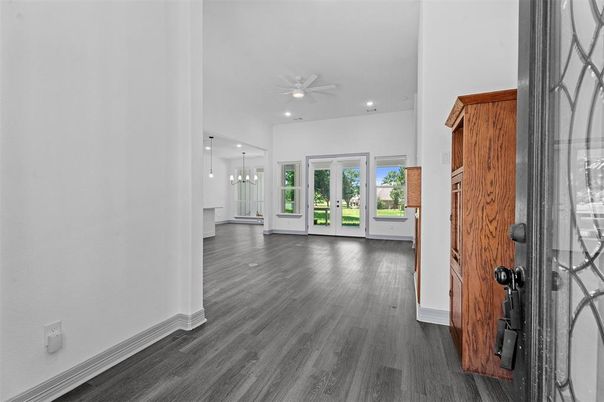 Empty room, Interior, Pendant Lights, Recessed Lighting, Wood Texture Flooring