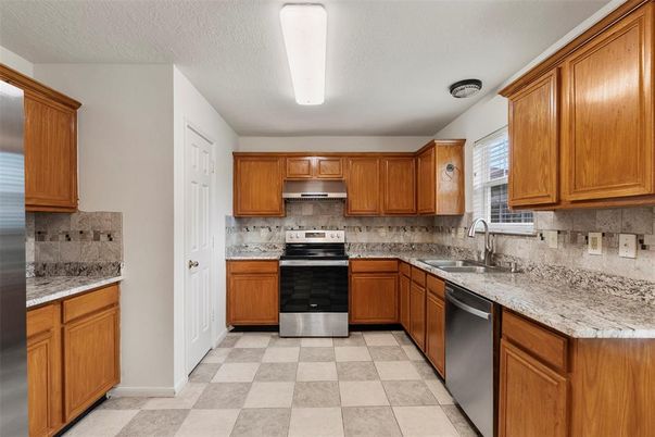 Interior, Kitchen, Stainless Steel Appliances