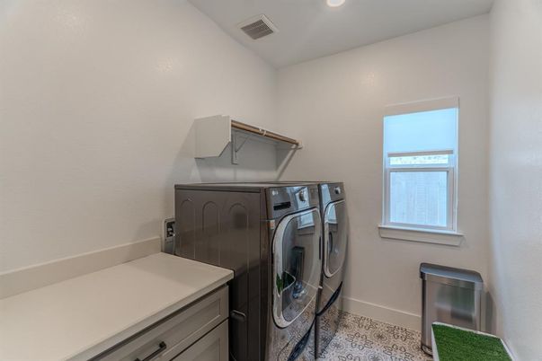 Interior, Recessed Lighting, Washer