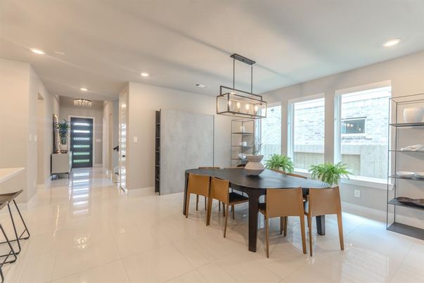 Dining room, Interior, Pendant Lights, Recessed Lighting