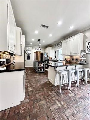Interior, Kitchen, Recessed Lighting