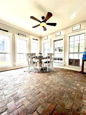 Dining room, Interior, Recessed Lighting