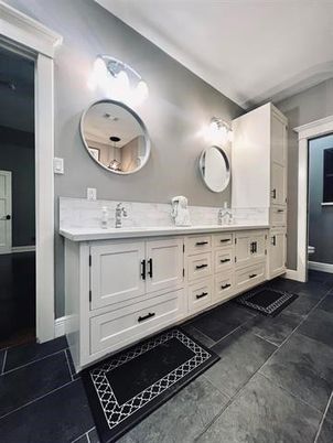 Bathroom, Dual Sink Vanities, Interior