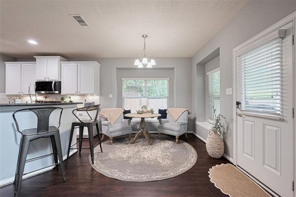 Dining room, Interior, Kitchen, Pendant Lights, Recessed Lighting, Wood Texture Flooring