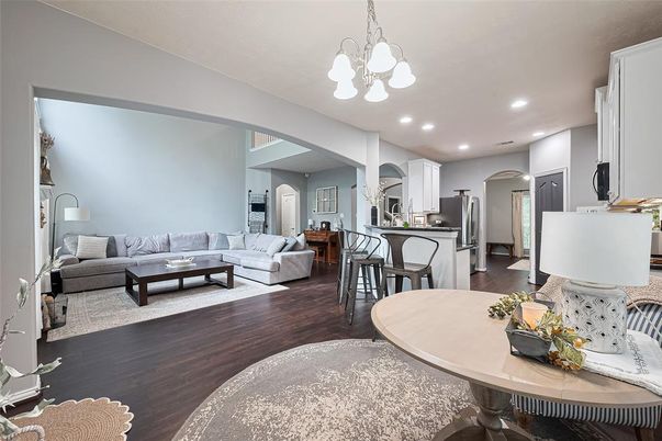 Dining room, Interior, Kitchen, Living room, Pendant Lights, Recessed Lighting, Wood Texture Flooring