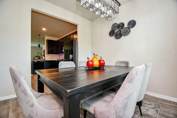 Chandelier, Dining room, Interior, Recessed Lighting, Wood Texture Flooring