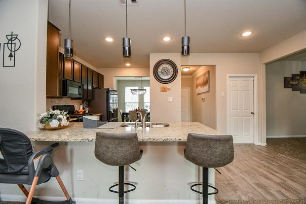 Interior, Kitchen, Pendant Lights, Recessed Lighting, Wood Texture Flooring