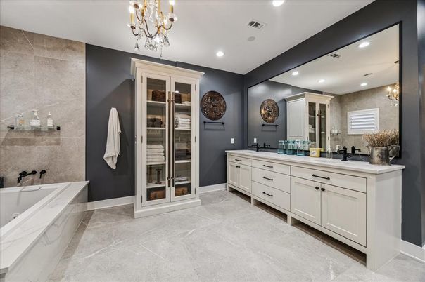 Bathroom, Chandelier, Dual Sink Vanities, Interior, Recessed Lighting