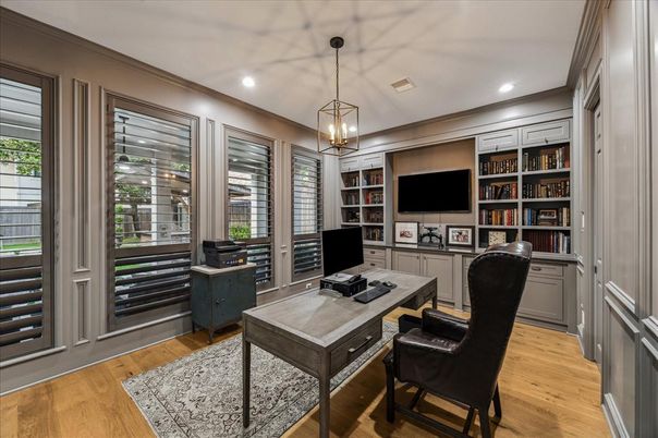 Home Office, Interior, Pendant Lights, Recessed Lighting, Wood Texture Flooring