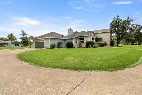 Attached, Backyard, Exterior, Facade, Ranch